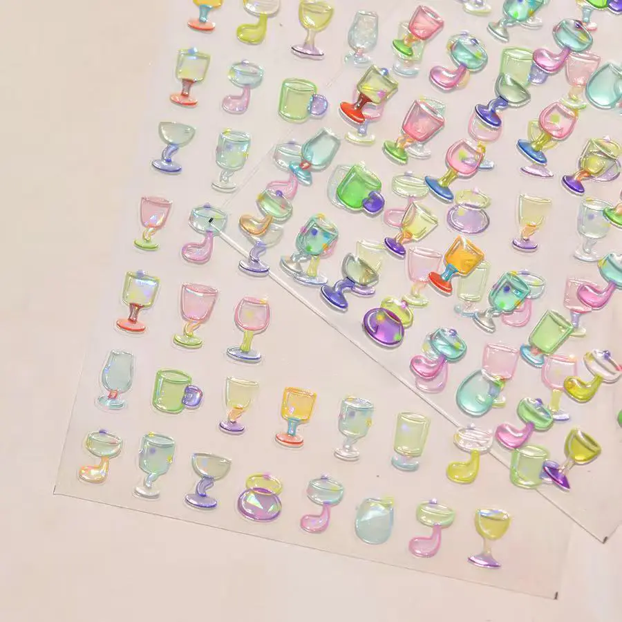 2531-maia00050-Samolepky-na-nehty-Koktejlov-p-rty-