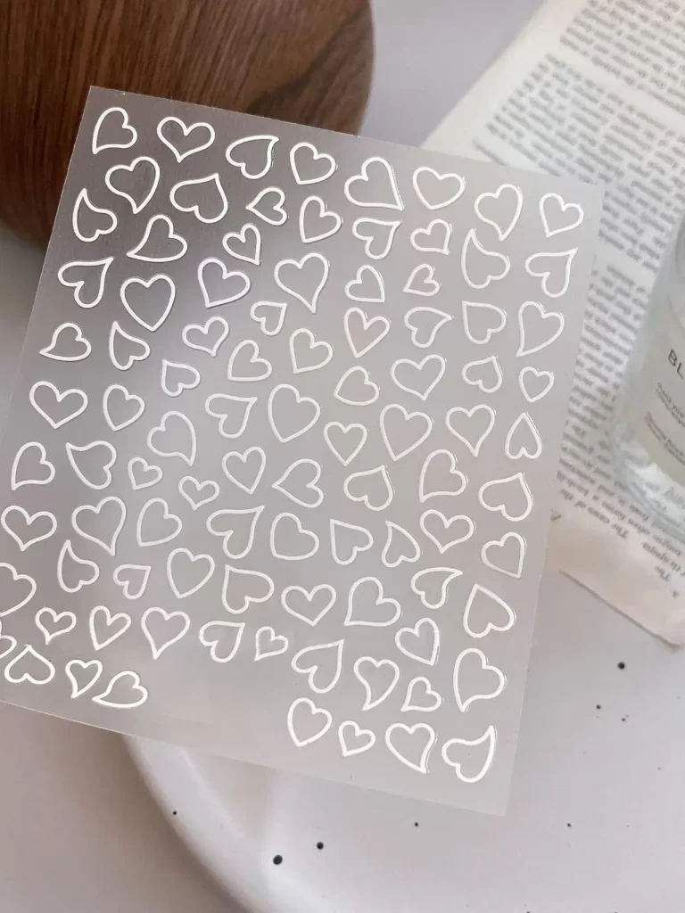 2572-maia00094-Samolepky-na-nehty-B-l-srd-kov-obrysy-