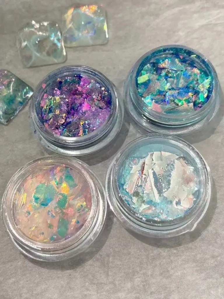 2589-Op-lov-vlo-ky-Mermaid-Opal-Flake-Collection