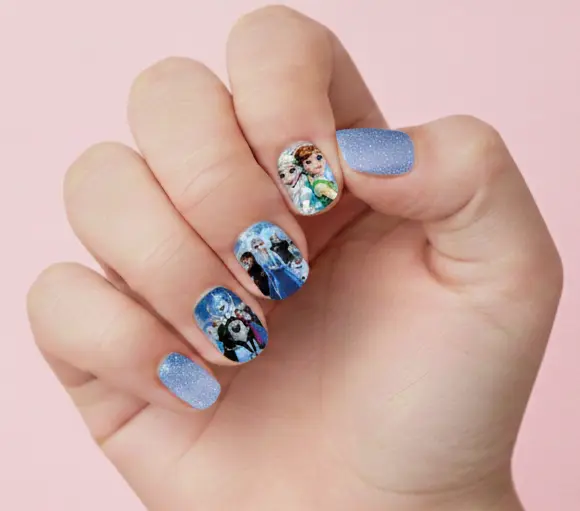 1472-0066-02-E15-NailArt-d-tsk-nehty-Mal-princezny-